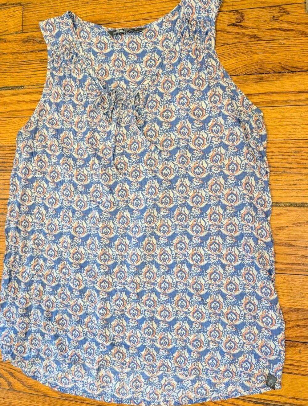 The North Face Sleeveless Top Women's Blouse Medium Blue Paisley